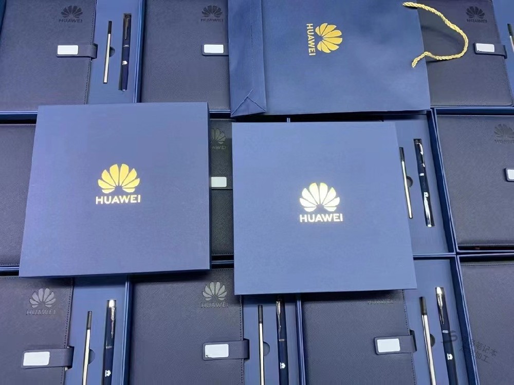 如何用最簡單的方式進(jìn)行筆記本定做的頁面排版設(shè)計？