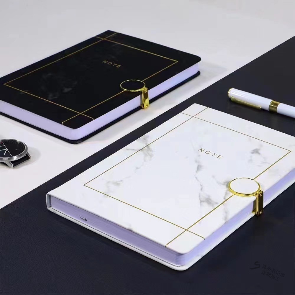 活頁記事本定制中如何運(yùn)用印刷模切技術(shù)制作出具有現(xiàn)代感的封面設(shè)計。