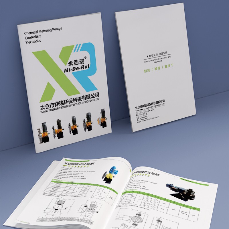 請(qǐng)問在色彩理論中，色彩的飽和度是如何影響視覺傳達(dá)效果，尤其在品牌和廣告設(shè)計(jì)中的應(yīng)用是怎樣的？